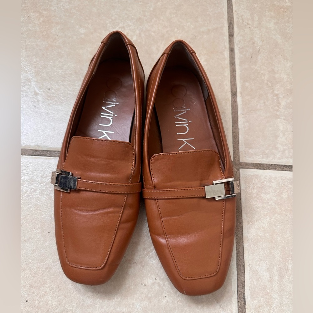 Calvin Klein loafers! Size 7